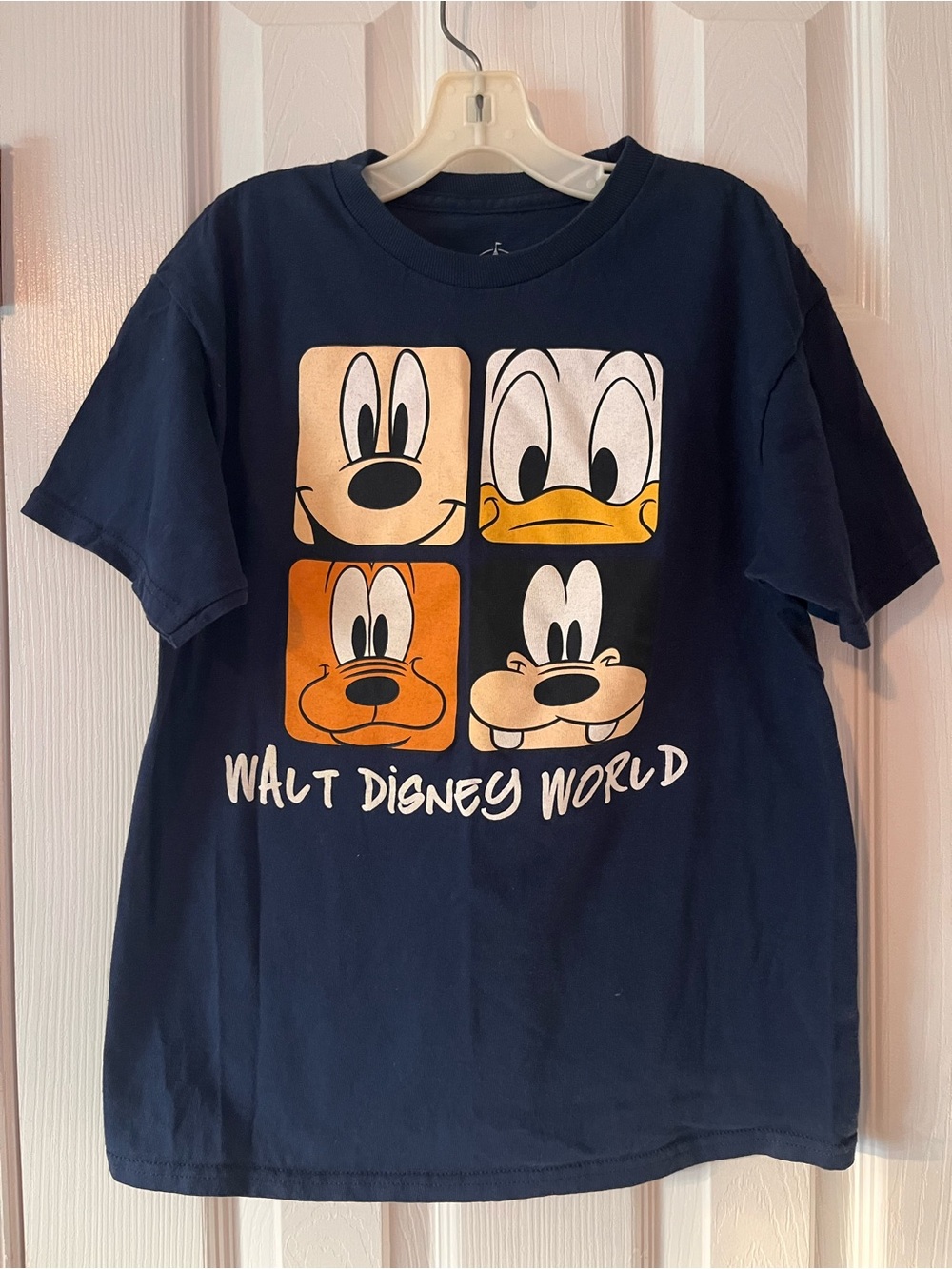 Walt Disney World Mickey Donald Pluto Goofy Grid Graphic T-Shirt Navy Youth M